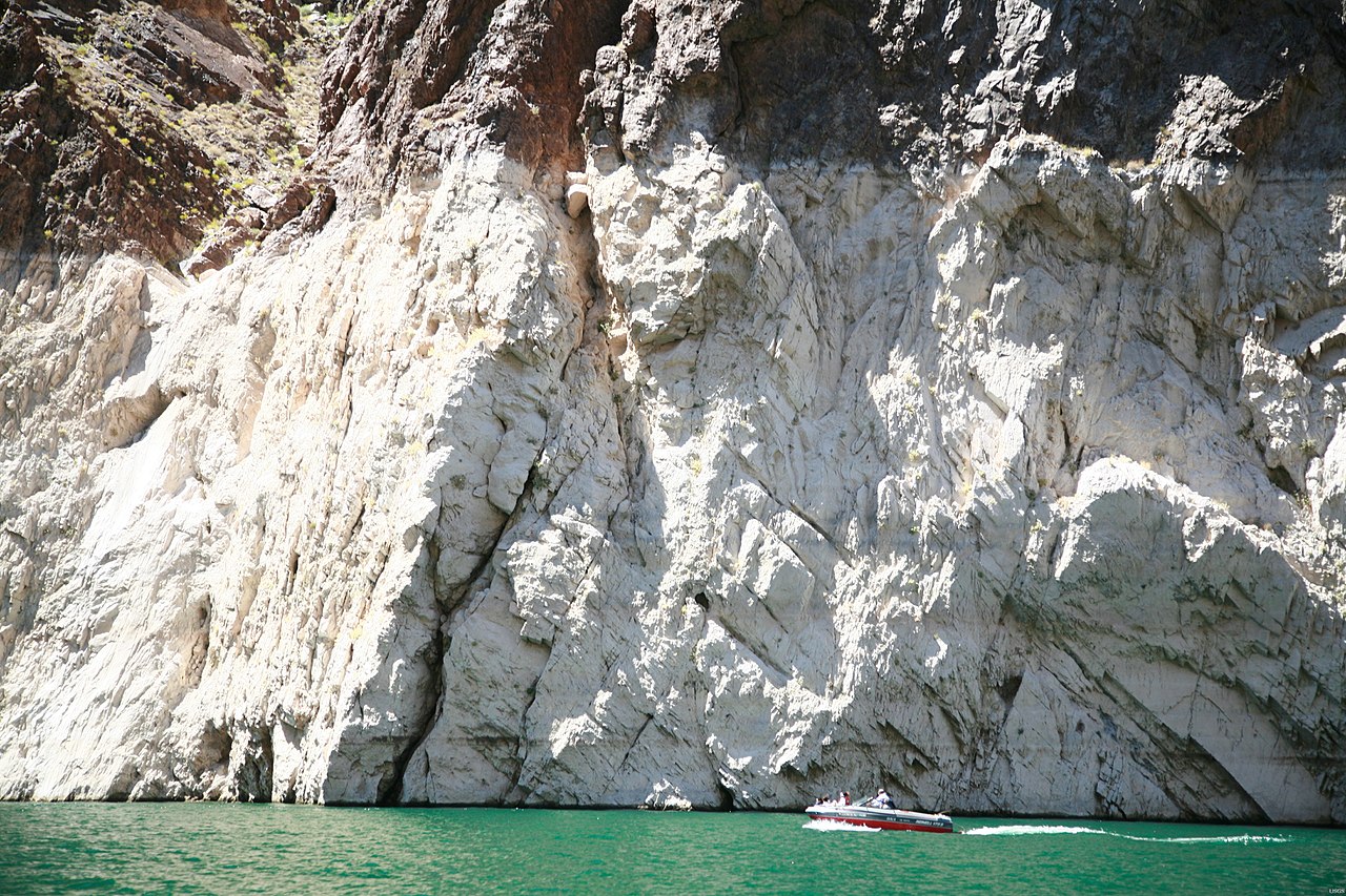 High Sodium in Phoenix Tap Water: What It Means This Summer | Purest Water Solutions